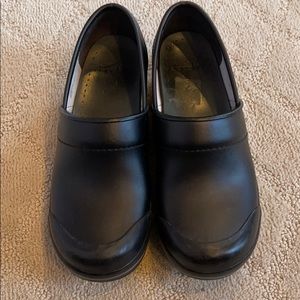 Dansko black wedge